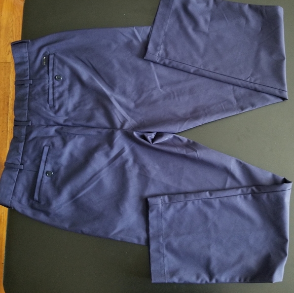 Ralph Lauren Golf Pants - Picture 4 of 6